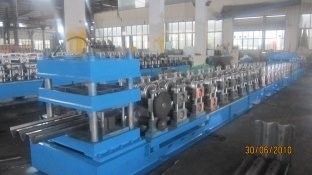 45kw Motor principal potencia barandilla Roll formando equipo con gabinete de Control eléctrico