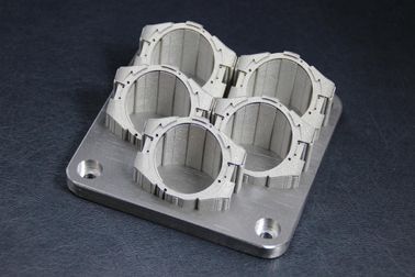 CNC anodizado color del acero inoxidable del chorreo de arena que trabaja a máquina para las piezas de automóvil